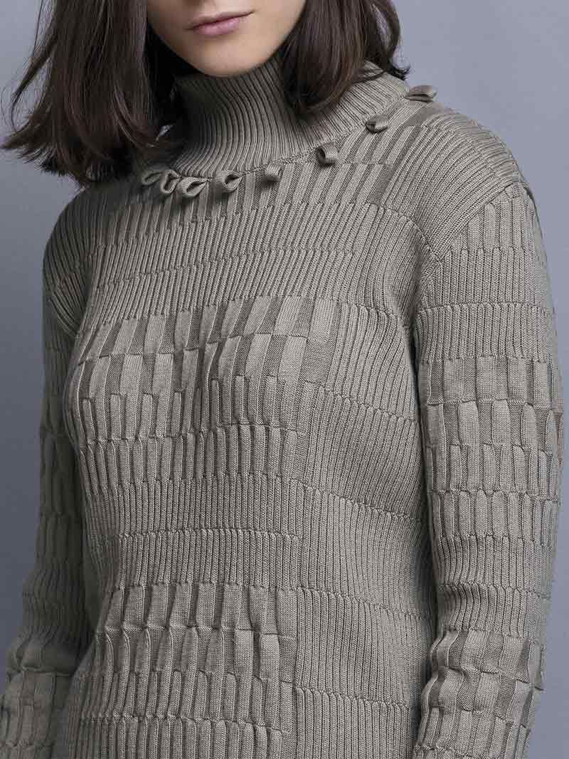 High Neck Sweater | Susana Bettencourt