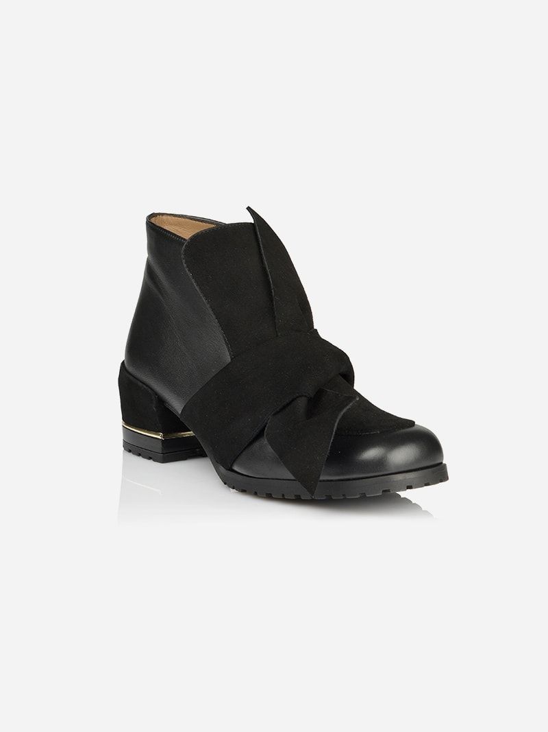 Black Knot Ankle Boots | JJ Heitor