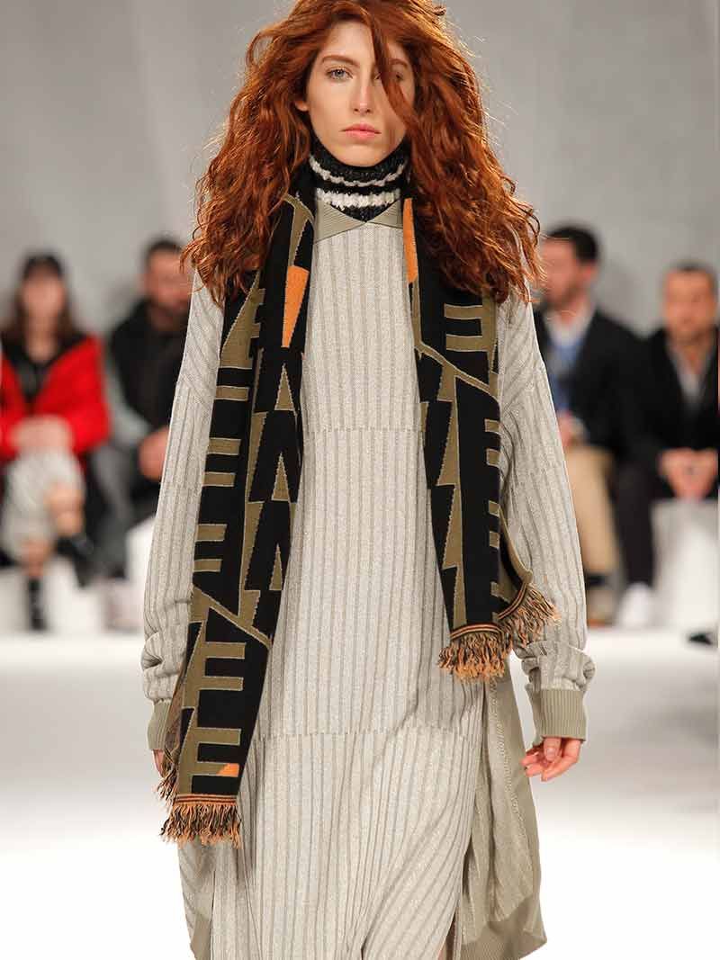 Wear'Art Scarf | Susana Bettencourt