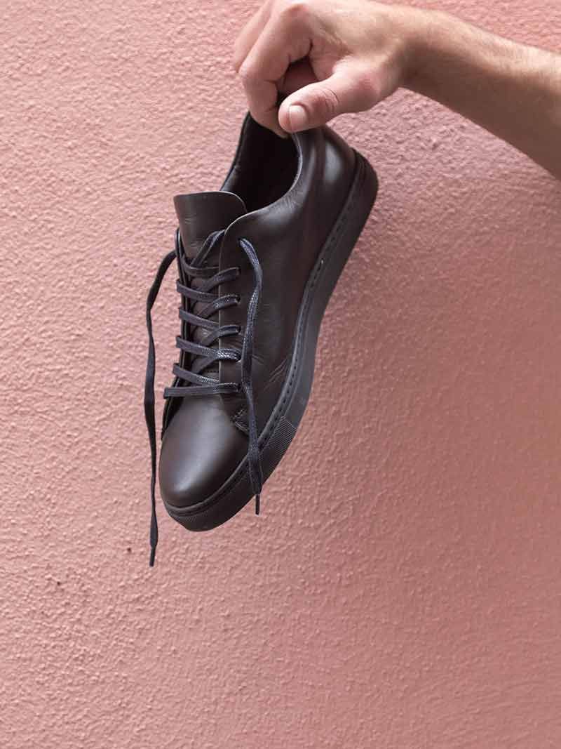 Blank Black Shoes | Van Rohe 