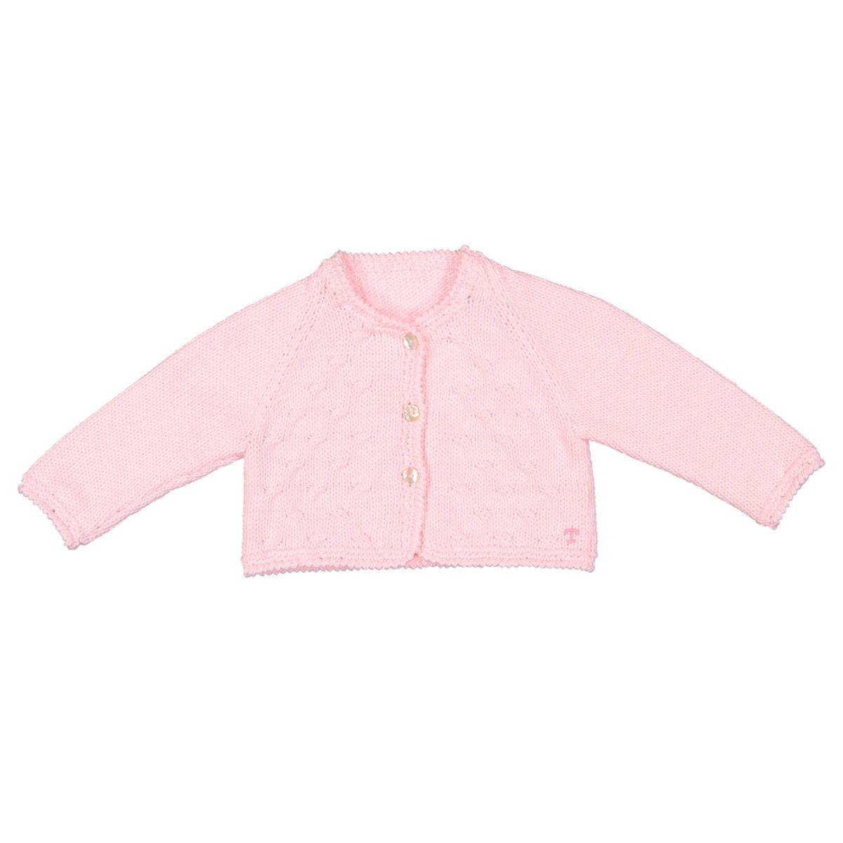 The hands of our artisans bring to life the most delicate and soft organic cotton yarn and create a real piece of art that becomes part of the family’s heirlooms. The lovely hand-knitted cardigan specially designed for the most memorable moments of the fi