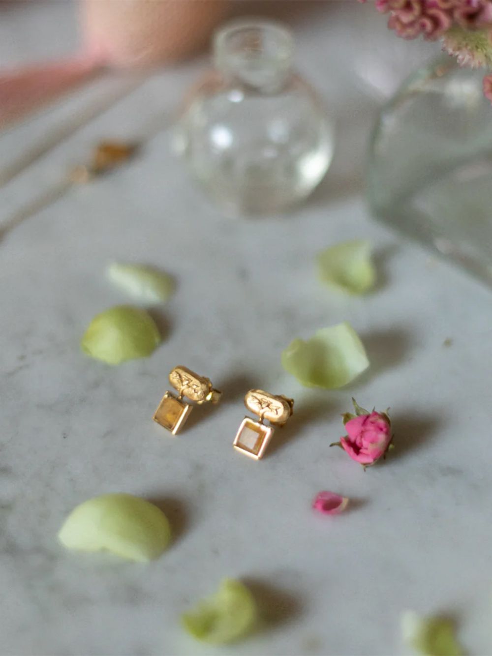 Narcissus earrings
