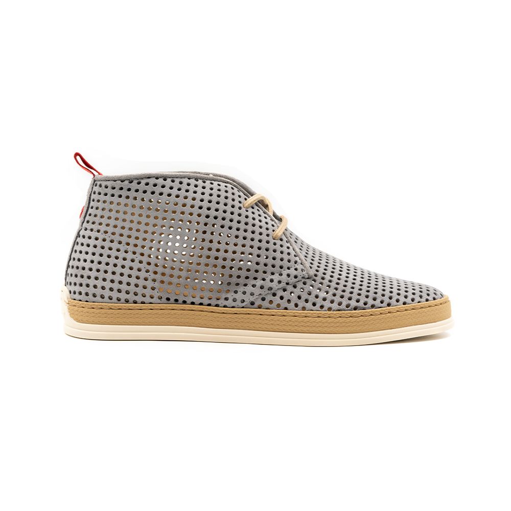 Carl 8 Grey