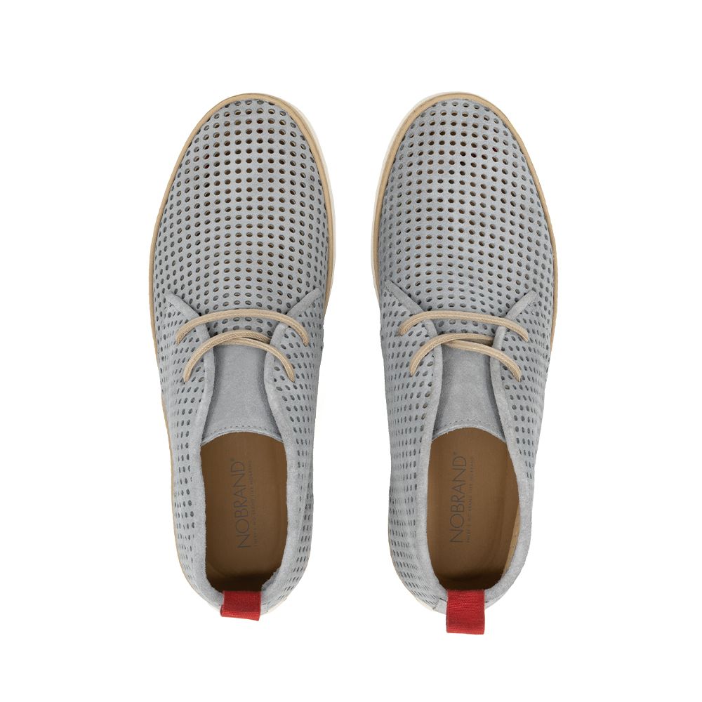 Carl 8 Grey
