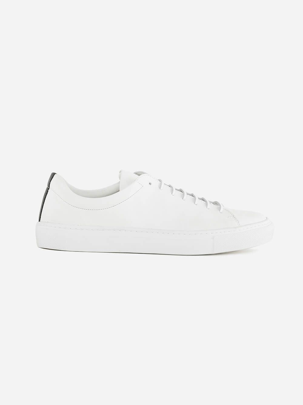 White Black Sneakers | Lemoke