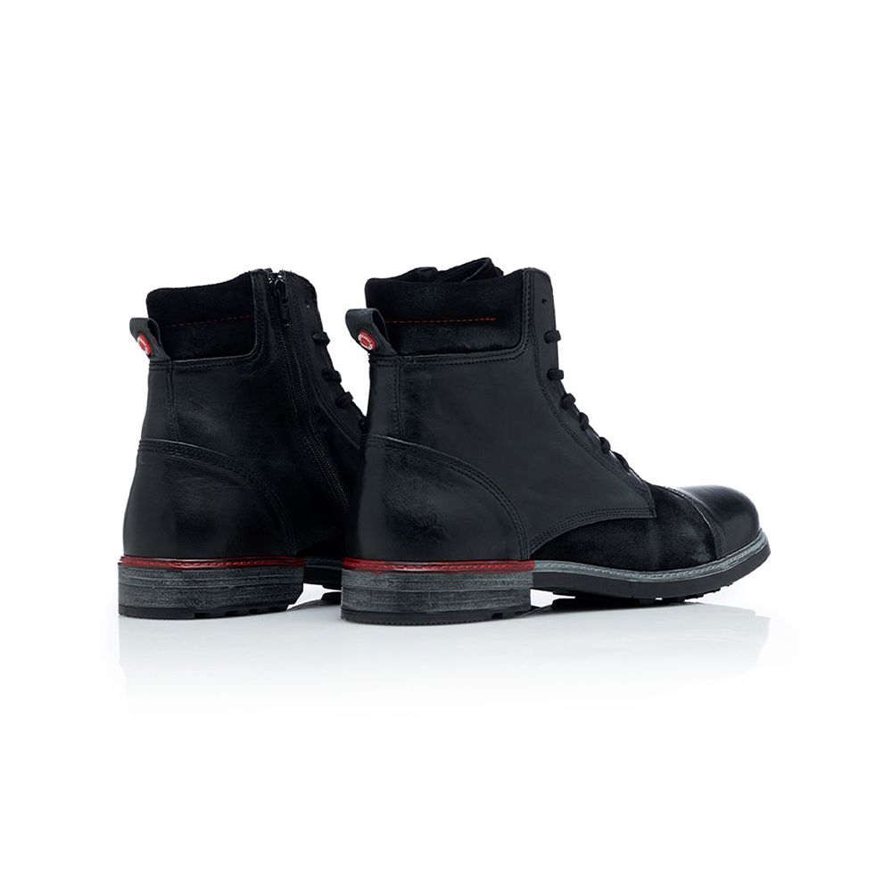Iron 4 Black | Nobrand