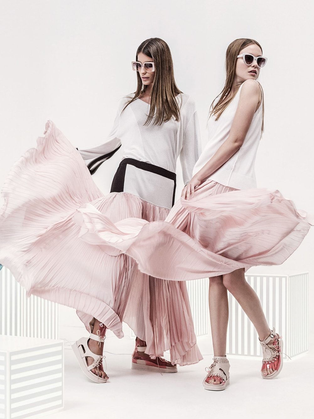 Pink Long Pleated Skirt | Luis Buchinho