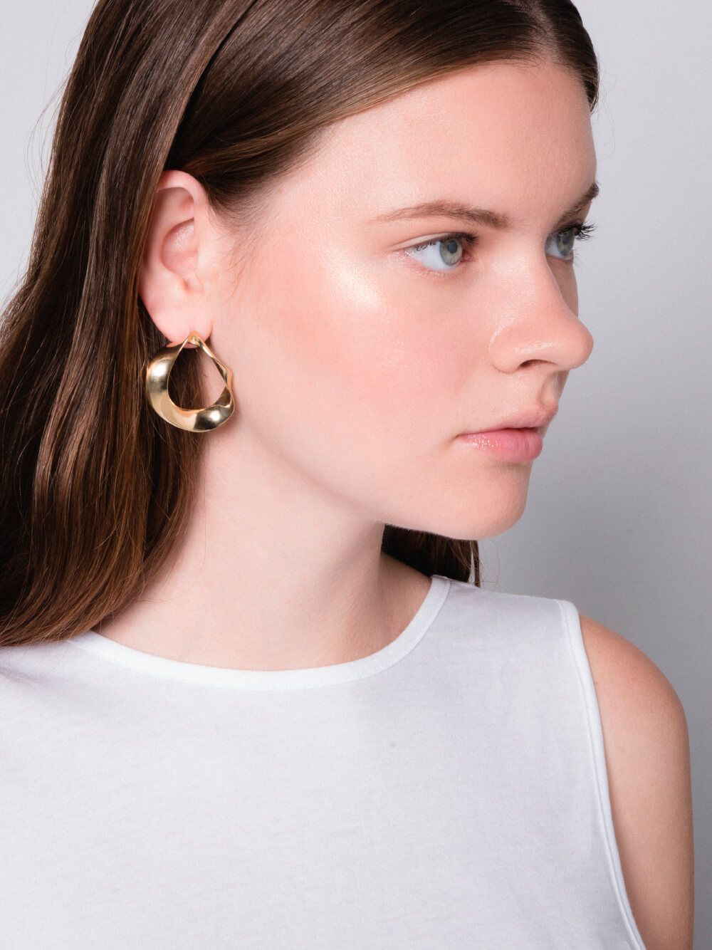 Gold Fluid Earrings | Kimsu