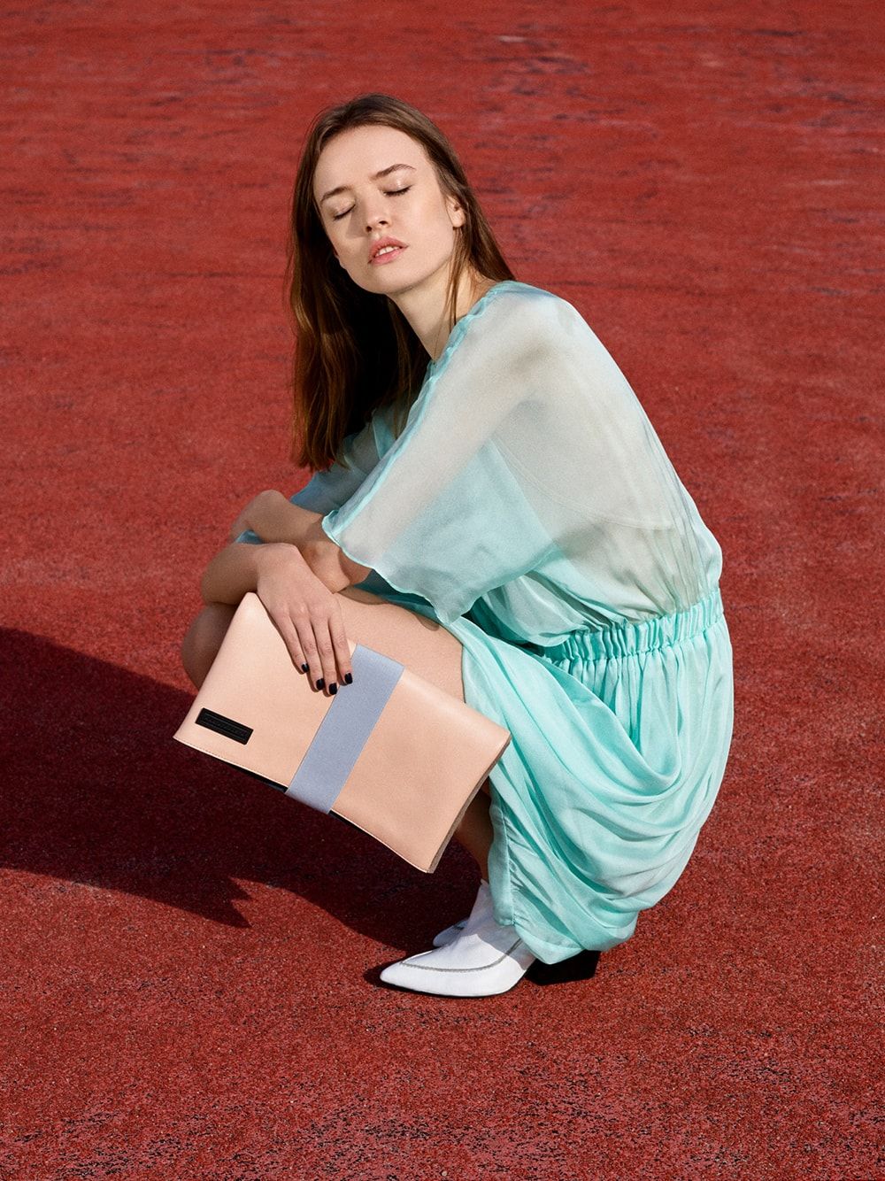 Blush Clutch Bag | Maria Maleta