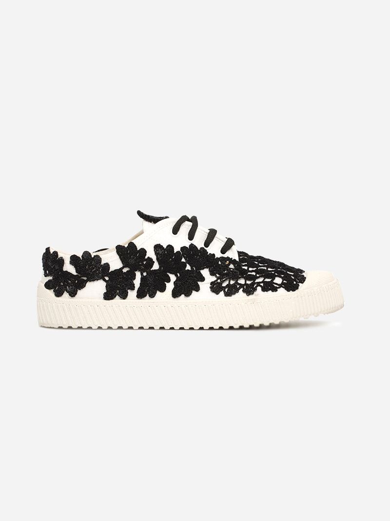 Fátima Branco Black Crochet Sneakers | Ubber White